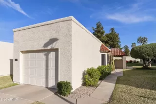 Photo #1: 6990083 Listing