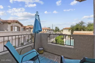 Photo #4: 6990238 Listing 