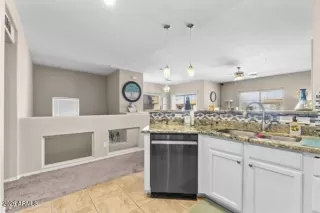 Photo #6: 6990238 Listing 