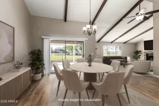 Photo #4: 6990733 Listing