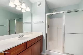 Photo #6: 6990760 Listing