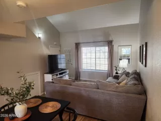 Photo #4: 6991191 Listing 