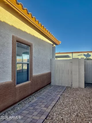 Photo #3: 6991243 Listing 