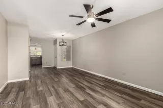 Photo #3: 6991260 Listing