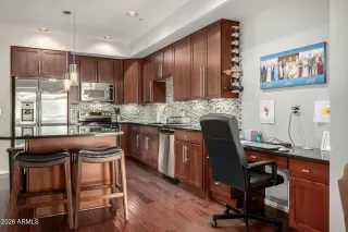 Photo #6: 6991404 Listing 