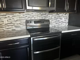 Photo #5: 6991560 Listing