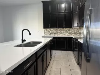 Photo #6: 6991560 Listing