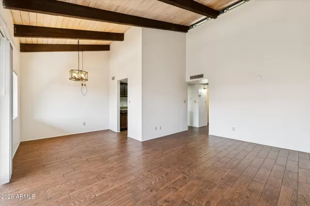 MLS: 6992649 Condo For Sale