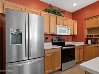 Photo #6: 6992835 Listing 