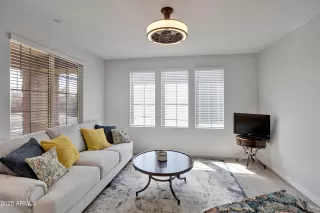 Photo #5: 6992895 Listing 