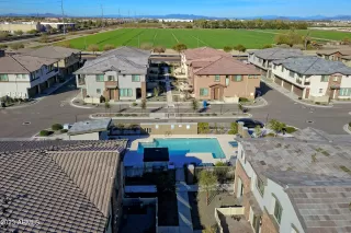 Photo #6: 6992895 Listing 