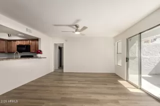 Photo #5: 6992955 Listing 