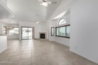 Photo #4: 6993171 Listing 