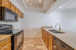 Photo #2: 6993345 Listing 