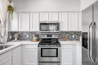 Photo #4: 6993378 Listing 