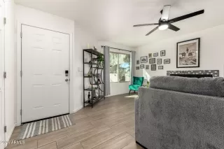 Photo #4: 6993425 Listing 