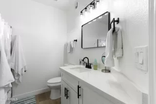 Photo #5: 6993545 Listing 