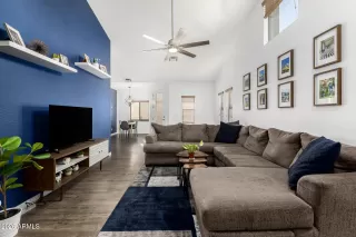 Photo #6: 6993763 Listing 