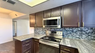 Photo #2: 6993848 Listing 