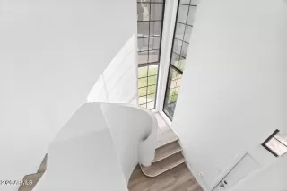 Photo #5: 6993893 Listing 