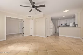 Photo #6: 6994021 Listing