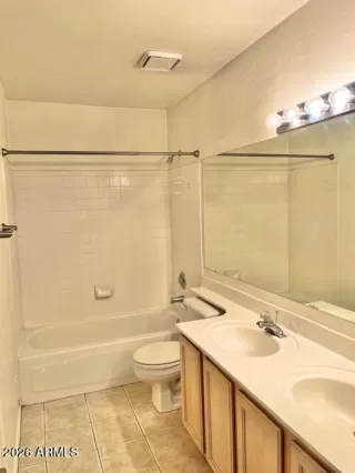 Photo #6: 6994115 Listing 