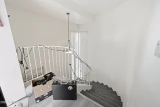 Photo #2: 6994215 Listing 