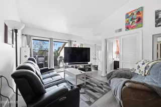 Photo #3: 6994215 Listing 