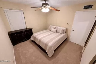 Photo #1: 6994383 Listing