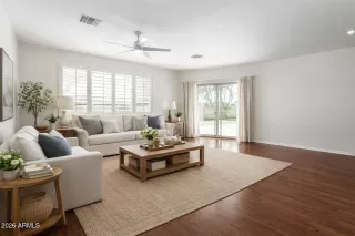 Photo #4: 6994418 Listing 