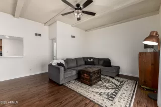 Photo #4: 6994469 Listing 