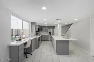 Photo #4: 6994662 Listing 