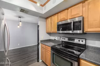 Photo #5: 6994807 Listing 