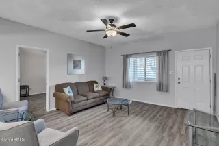 Photo #4: 6994966 Listing 