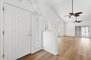 Photo #4: 6994970 Listing 