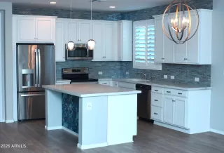 Photo #1: 6994971 Listing 