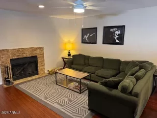 Photo #5: 6995093 Listing 