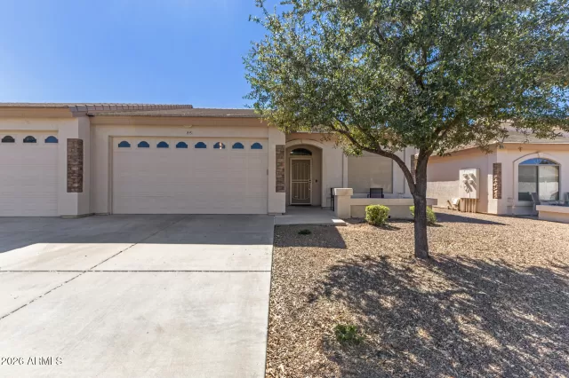 MLS: 6995293 Condo For Sale