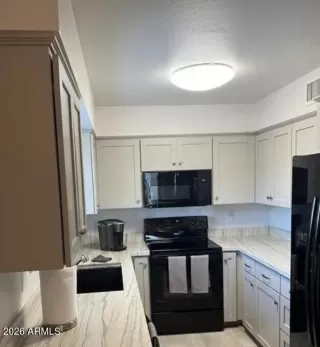 Photo #1: 6995335 Listing