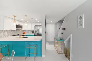 Photo #1: 6995484 Listing