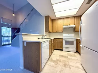 Photo #6: 6995549 Listing 