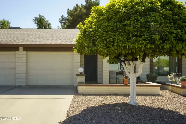 MLS: 6995629 Condo For Sale