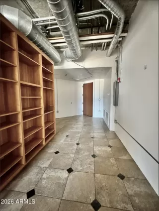 Photo #3: 6996025 Listing 