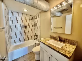 Photo #4: 6996025 Listing 