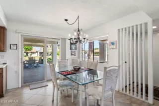 Photo #5: 6996107 Listing 