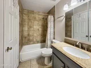 Photo #6: 6996125 Listing 