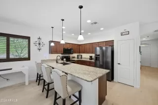 Photo #4: 6996233 Listing 