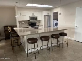 Photo #1: 6996320 Listing 