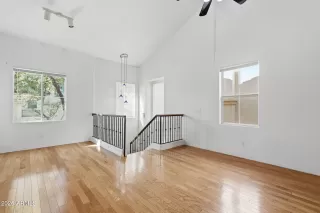 Photo #6: 6996429 Listing 