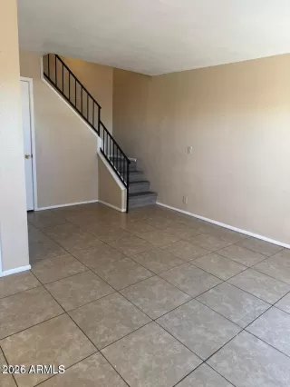 Photo #6: 6996459 Listing 